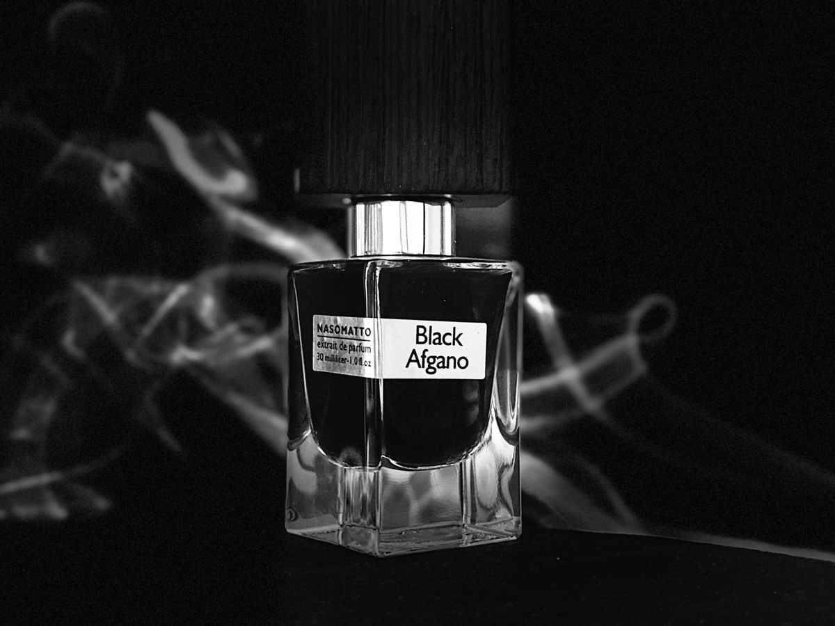 عطر بلک افغان اصل از شرکت لوزی سوییس_گرمی(دکانت)- Nasomatto Black Afgano